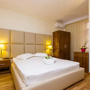 Corvaris 3*, Boekarest Roemenië